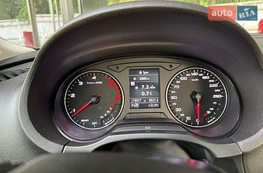 Седан Audi A3 2016 в Киеве