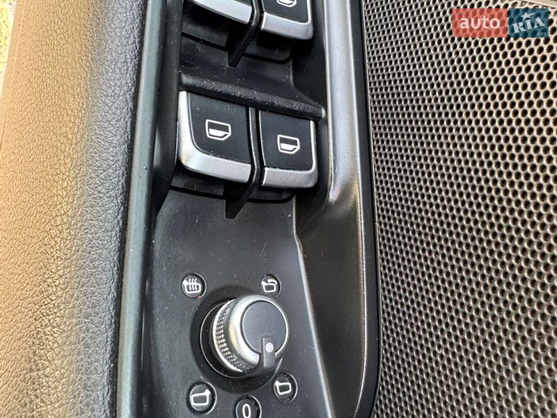 Седан Audi A3 2016 в Киеве