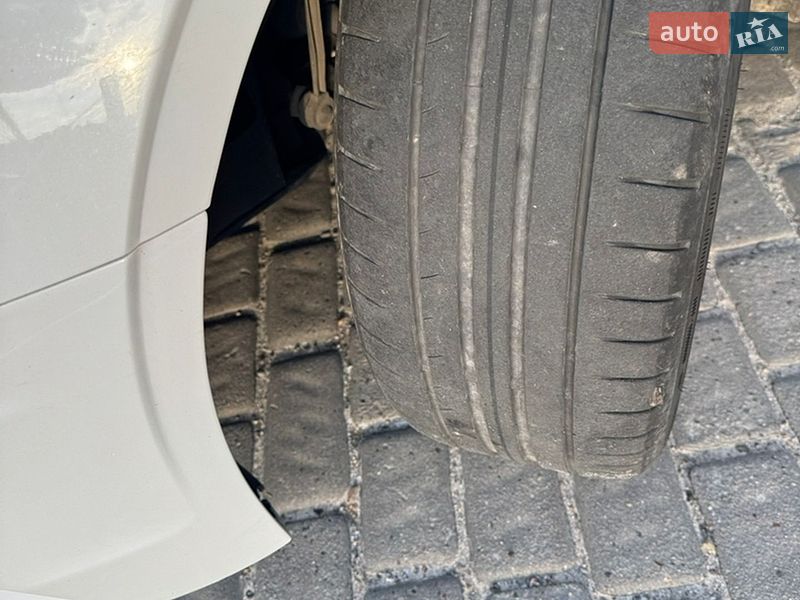 Седан Audi A3 2016 в Киеве