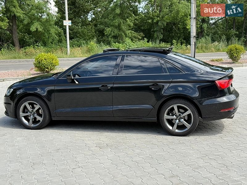 Седан Audi A3 2014 в Киеве