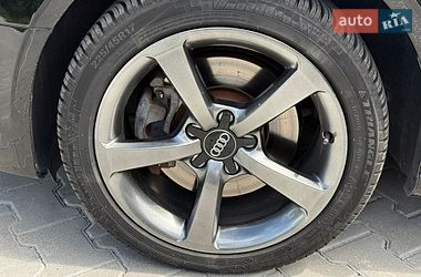 Седан Audi A3 2014 в Киеве
