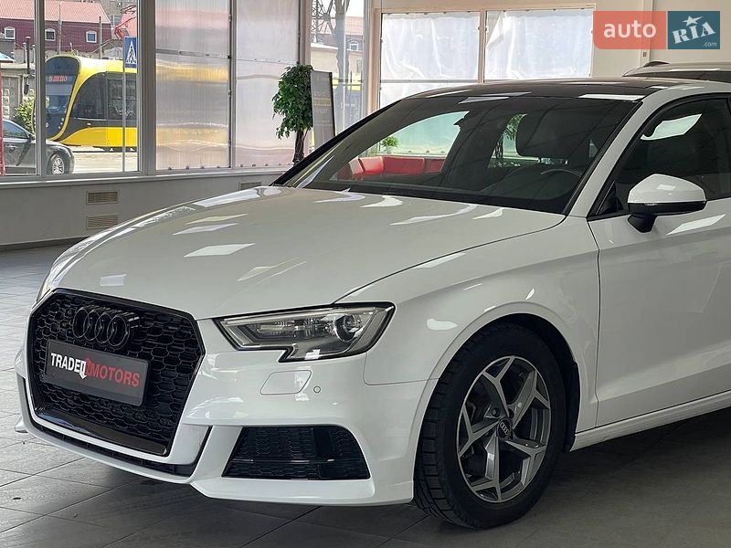 Седан Audi A3 2015 в Києві фото 6 Седан Audi A3 2015 в Києві