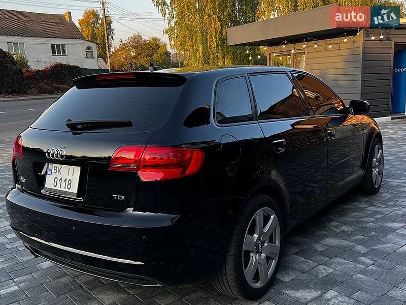 Хетчбек Audi A3 2011 в Рівному