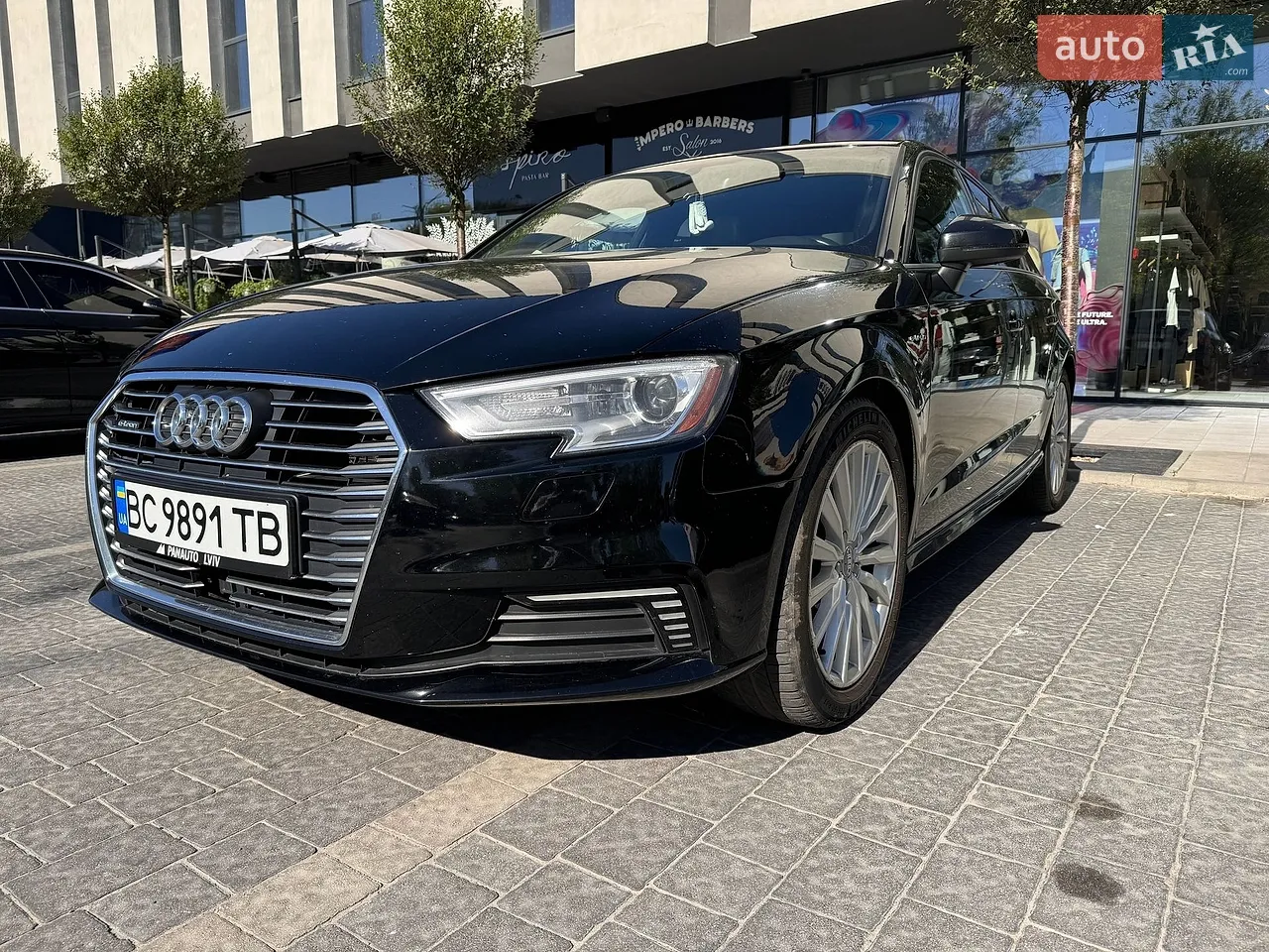 2018 Audi Q8 - мініатюра 31