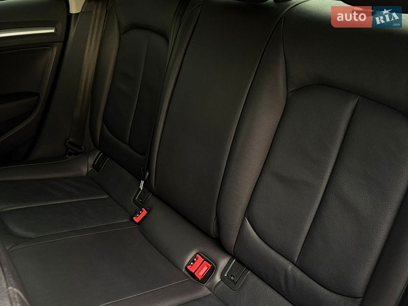 Седан Audi A3 2014 в Луцке