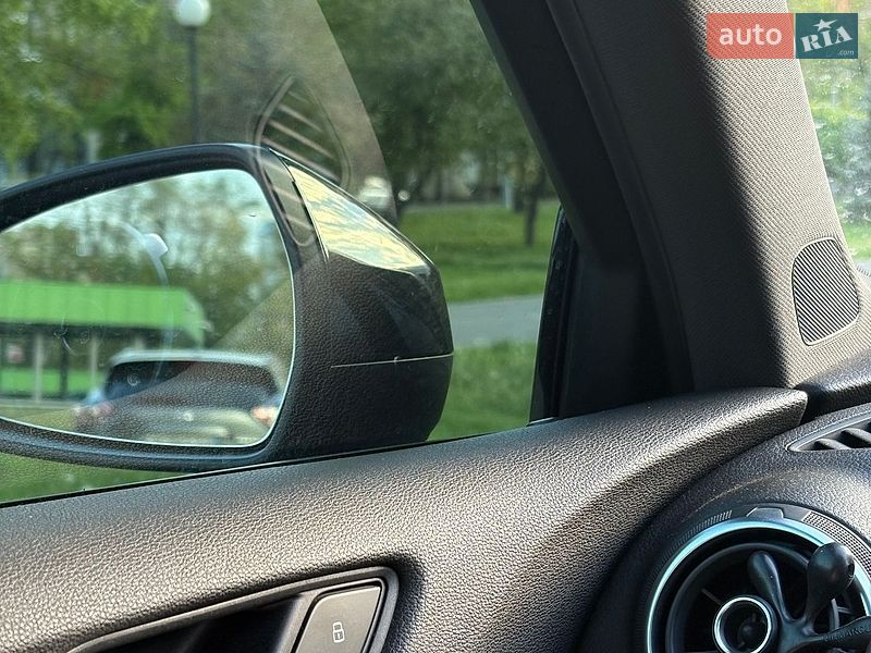 Седан Audi A3 2014 в Харкові