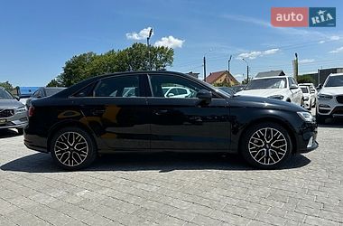 Седан Audi A3 2016 в Ивано-Франковске