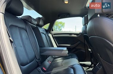 Седан Audi A3 2016 в Ивано-Франковске