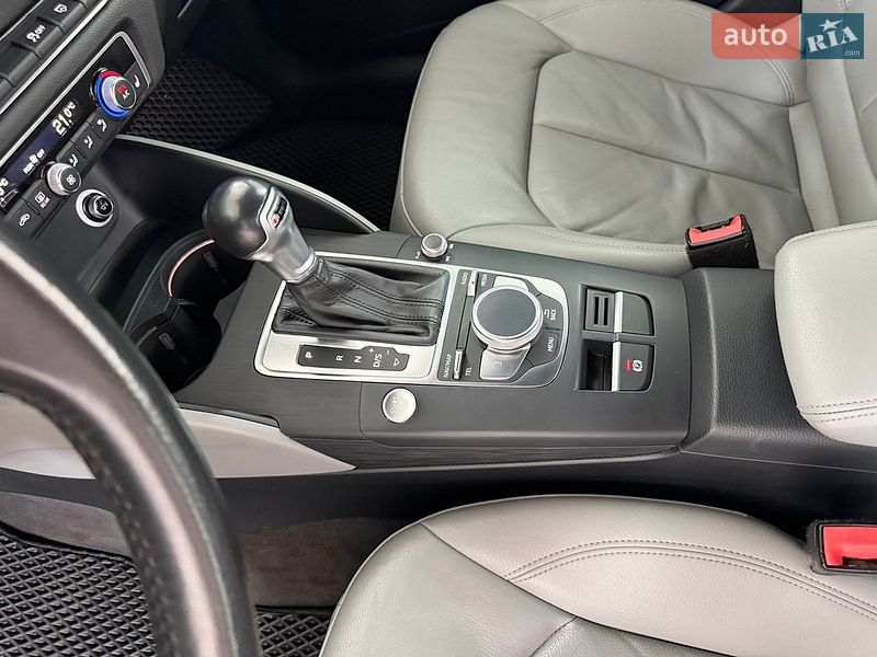 Седан Audi A3 2018 в Черкасах