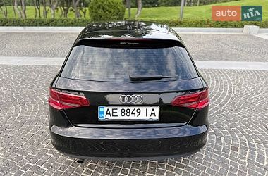 Хетчбек Audi A3 2013 в Дніпрі