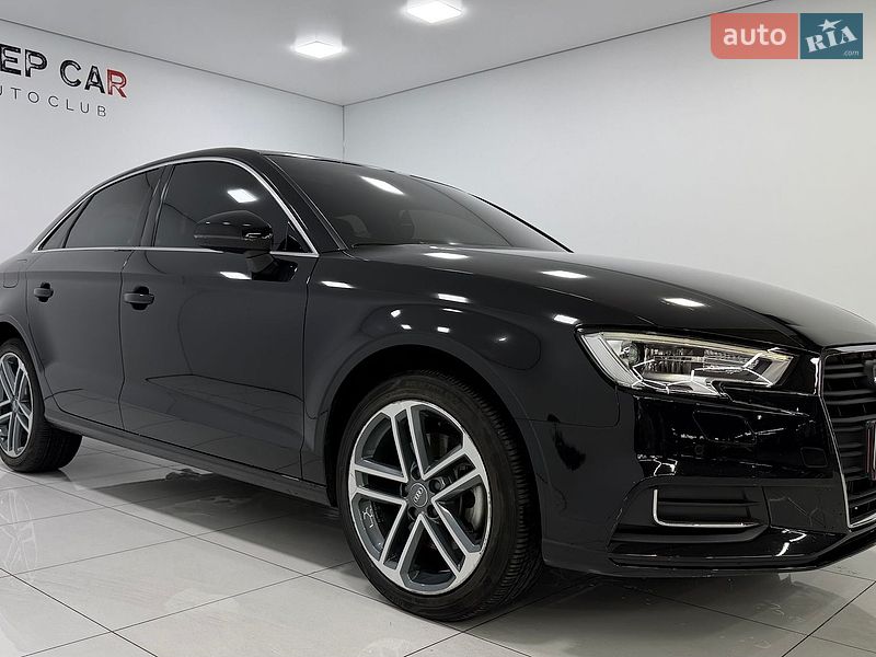 Седан Audi A3 2020 в Одессе