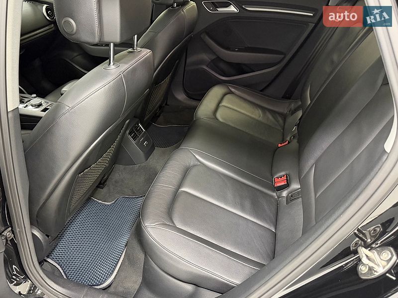 Седан Audi A3 2020 в Одессе