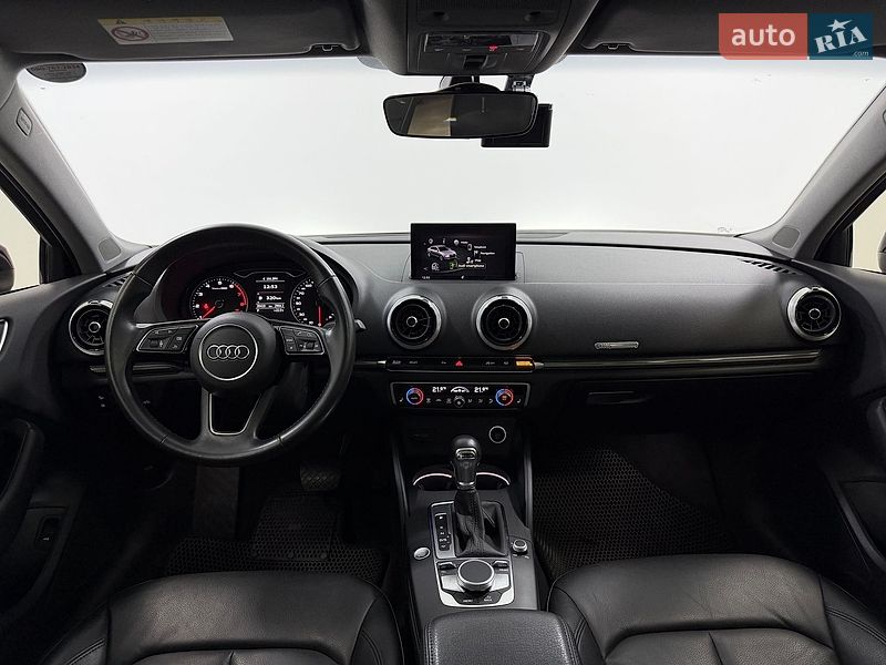 Седан Audi A3 2020 в Одессе