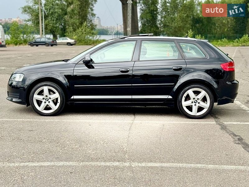Хетчбек Audi A3 2010 в Києві