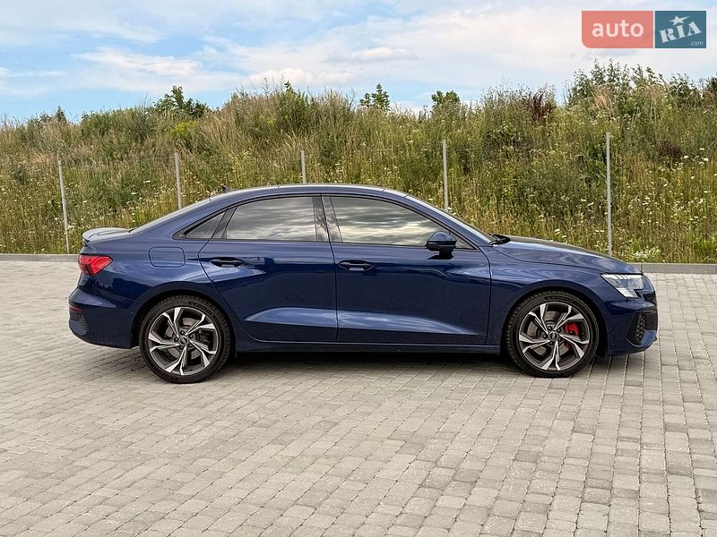 Седан Audi A3 2022 в Львові