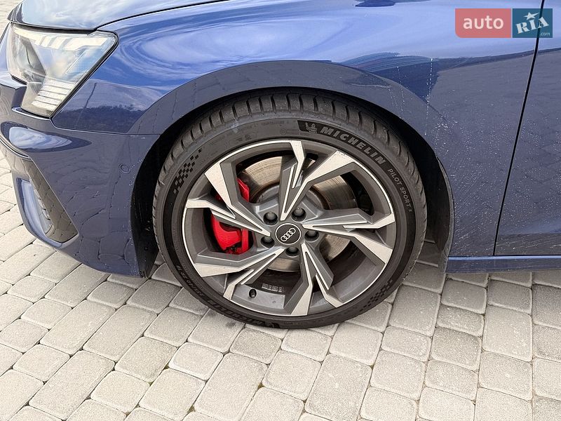 Седан Audi A3 2022 в Львові