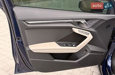 Седан Audi A3 2022 в Львові
