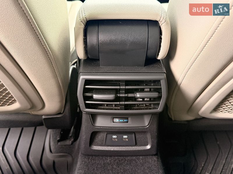 Седан Audi A3 2022 в Львові