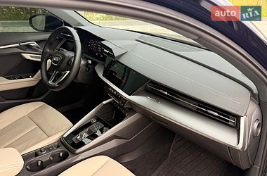Седан Audi A3 2022 в Львові