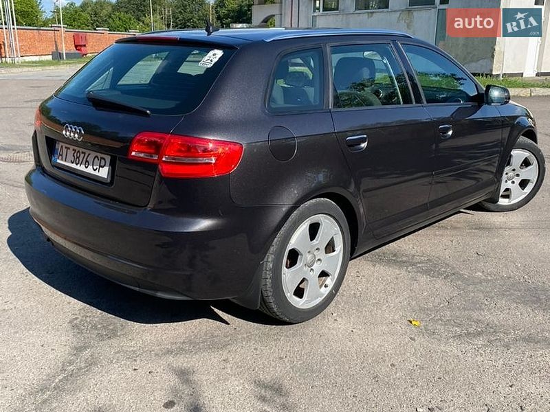 Хетчбек Audi A3 2011 в Дрогобичі