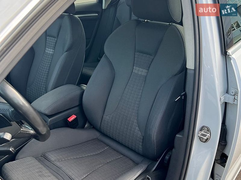 Хетчбек Audi A3 2013 в Києві фото 11 Хетчбек Audi A3 2013 в Києві