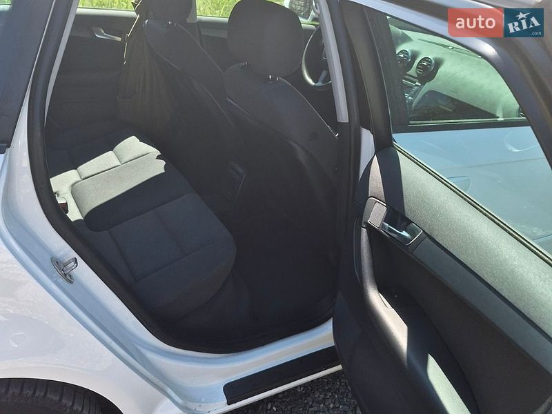 Хэтчбек Audi A3 2009 в Луцке