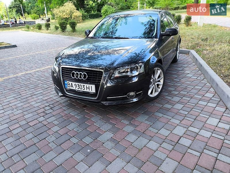 Хэтчбек Audi A3 2011 в Кропивницком фото 3 Хэтчбек Audi A3 2011 в Кропивницком