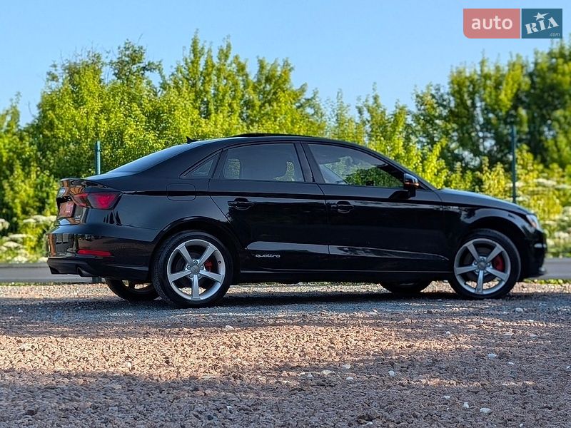 Седан Audi A3 2016 в Дрогобыче
