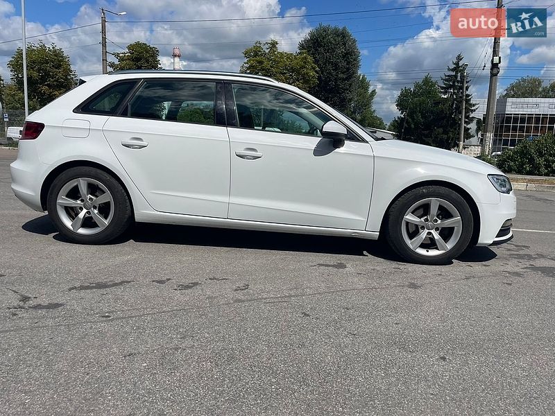 Хэтчбек Audi A3 2016 в Житомире фото 6 Хэтчбек Audi A3 2016 в Житомире