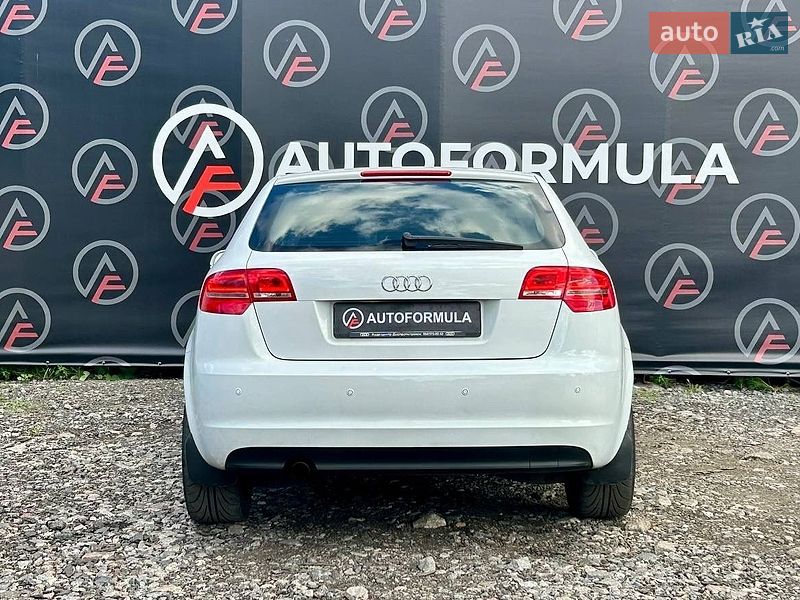 Хэтчбек Audi A3 2012 в Киеве