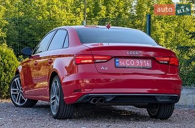 Седан Audi A3 2016 в Дрогобичі