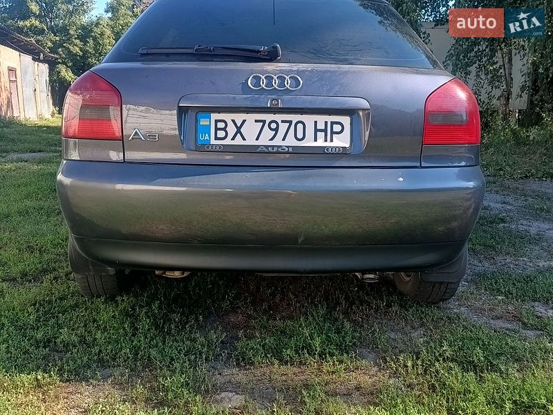 Хетчбек Audi A3 2000 в Бурині