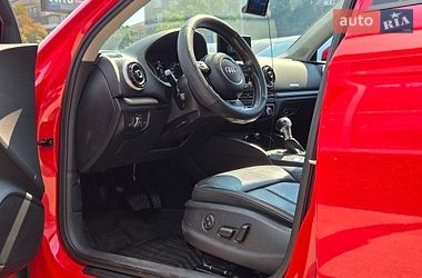 Седан Audi A3 2015 в Киеве