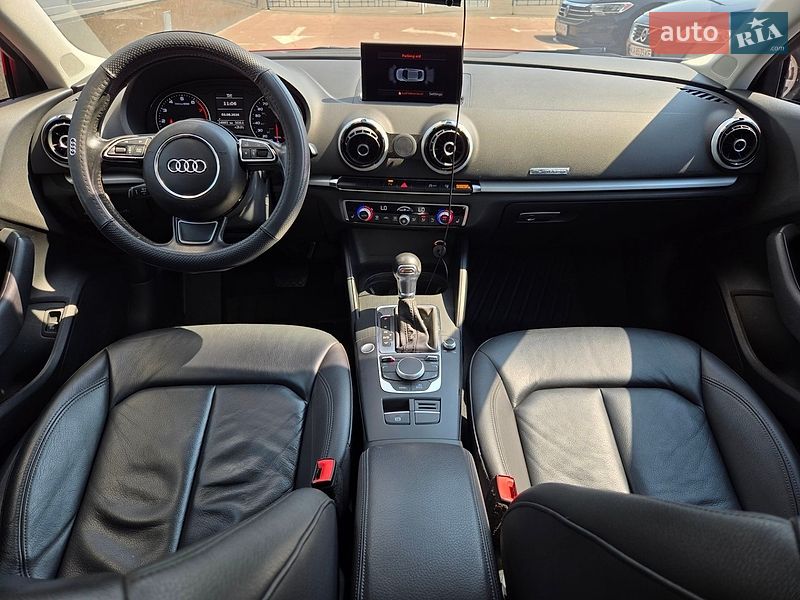 Седан Audi A3 2015 в Киеве