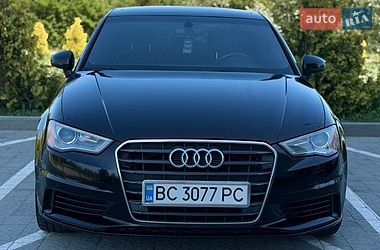 Седан Audi A3 2015 в Мостиській