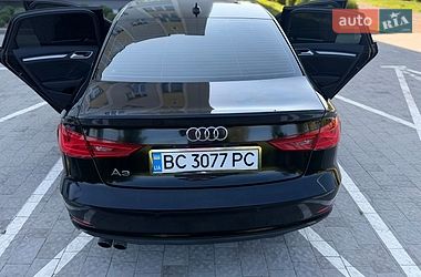 Седан Audi A3 2015 в Мостиській