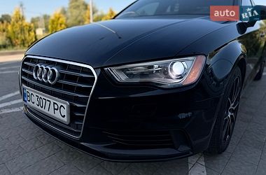 Седан Audi A3 2015 в Мостиській