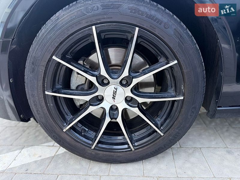 Седан Audi A3 2015 в Мостиській