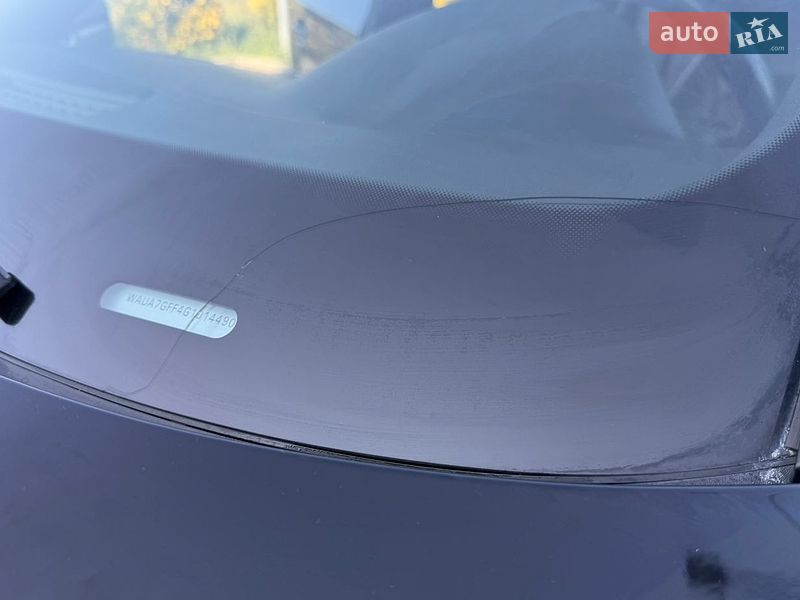 Седан Audi A3 2015 в Мостиській