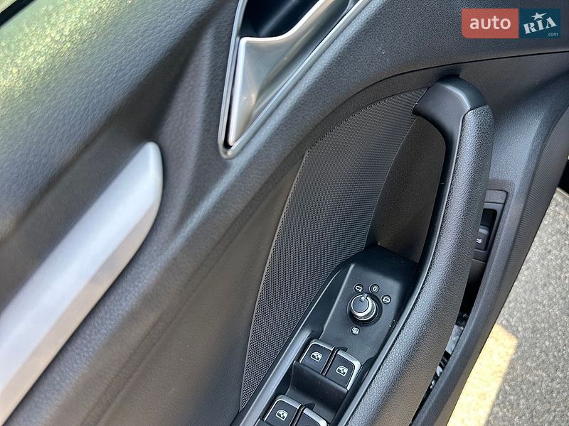 Седан Audi A3 2016 в Софіївській Борщагівці