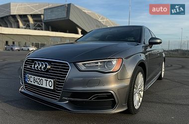 Хэтчбек Audi A3 2016 в Самборе Хэтчбек Audi A3 2016 в Самборе