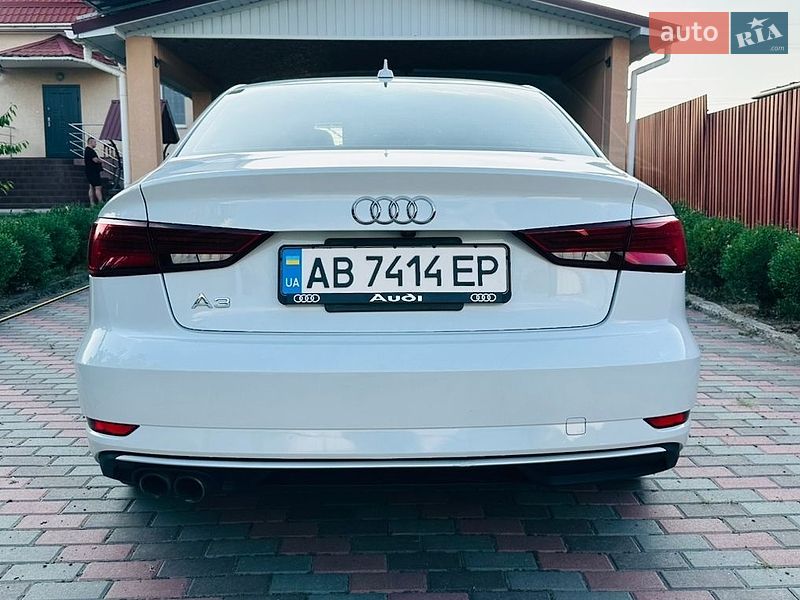 Седан Audi A3 2017 в Вінниці