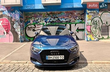 Седан Audi A3 2016 в Одессе