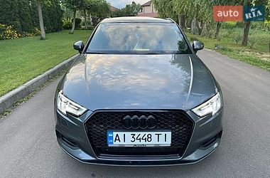 Седан Audi A3 2015 в Киеве