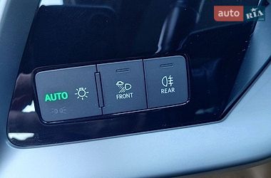 Седан Audi A3 2023 в Дніпрі