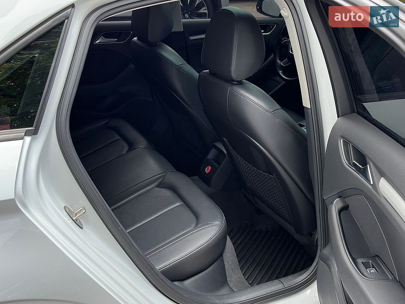 Седан Audi A3 2016 в Одесі