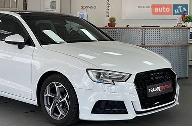 Седан Audi A3 2015 в Києві