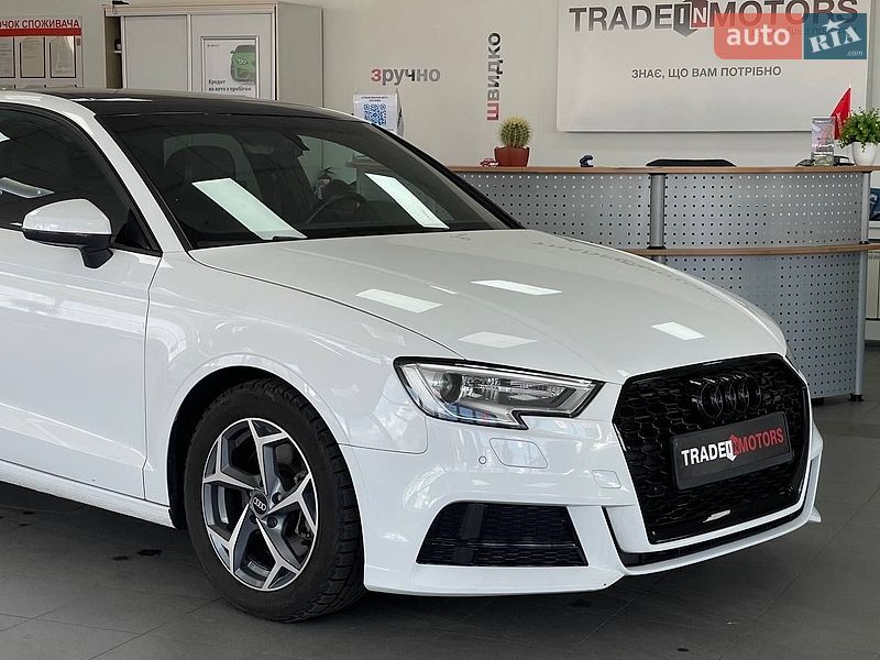 Седан Audi A3 2015 в Києві