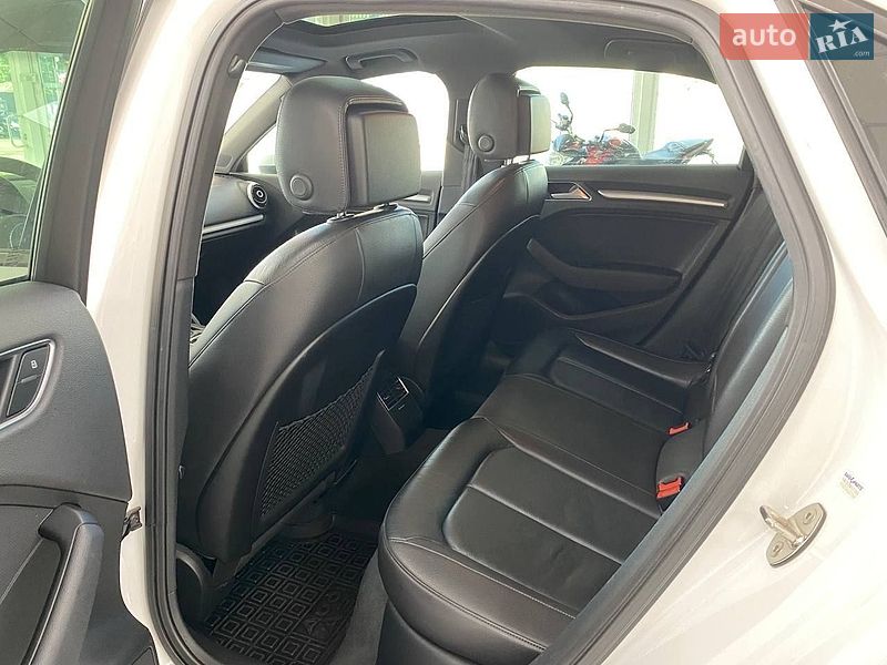 Седан Audi A3 2015 в Києві