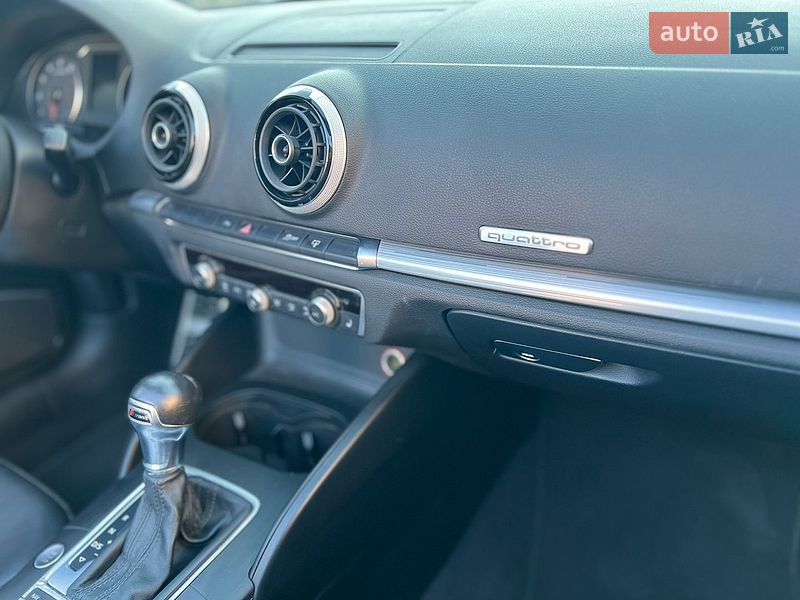 Кабриолет Audi A3 2016 в Самборе